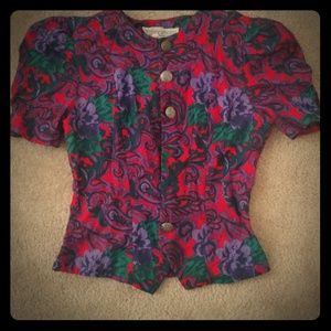 Short-sleeved blazer